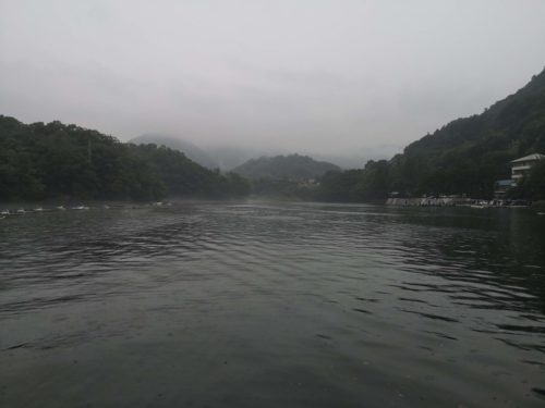 秋山川　水温　下がる